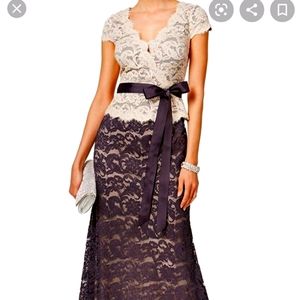 Mother of the bride size 8 is sold